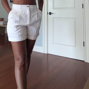 GAP White Bermuda Shorts Tailored High-Waisted Design